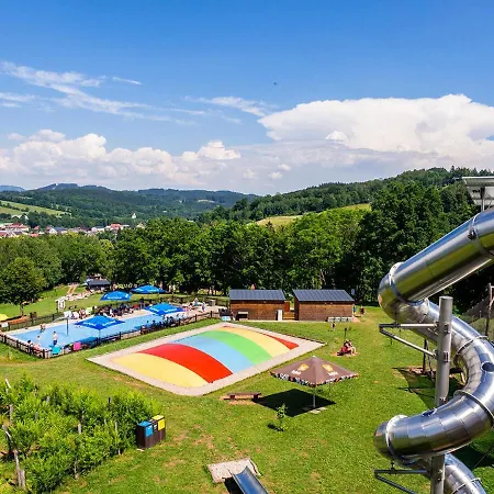 Rekreacni Dum U Skritku Villa Mlade Buky Exterior photo